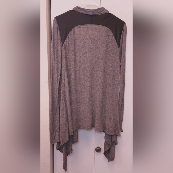 Philosophy Wrap Cardigan Gray Faux Leather Shoulder Patches Size Large Open Knit - Picture 5 of 11